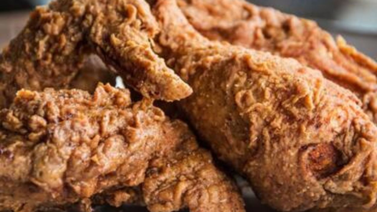 This Amish Buffet Has Some of the Best Fried Chicken in All of Clark County, Washington